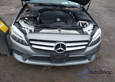 2019 Mercedes-Benz C 300 4Matic from USA, damaged, VIN 55SWF8EB2KU289936